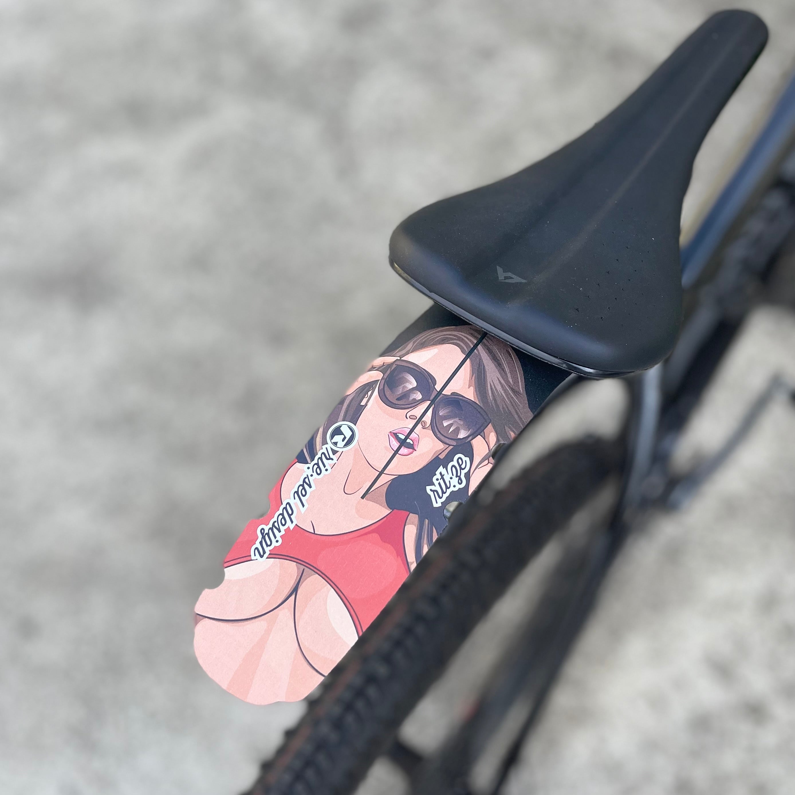 RIT:ZE GIRL BELLA