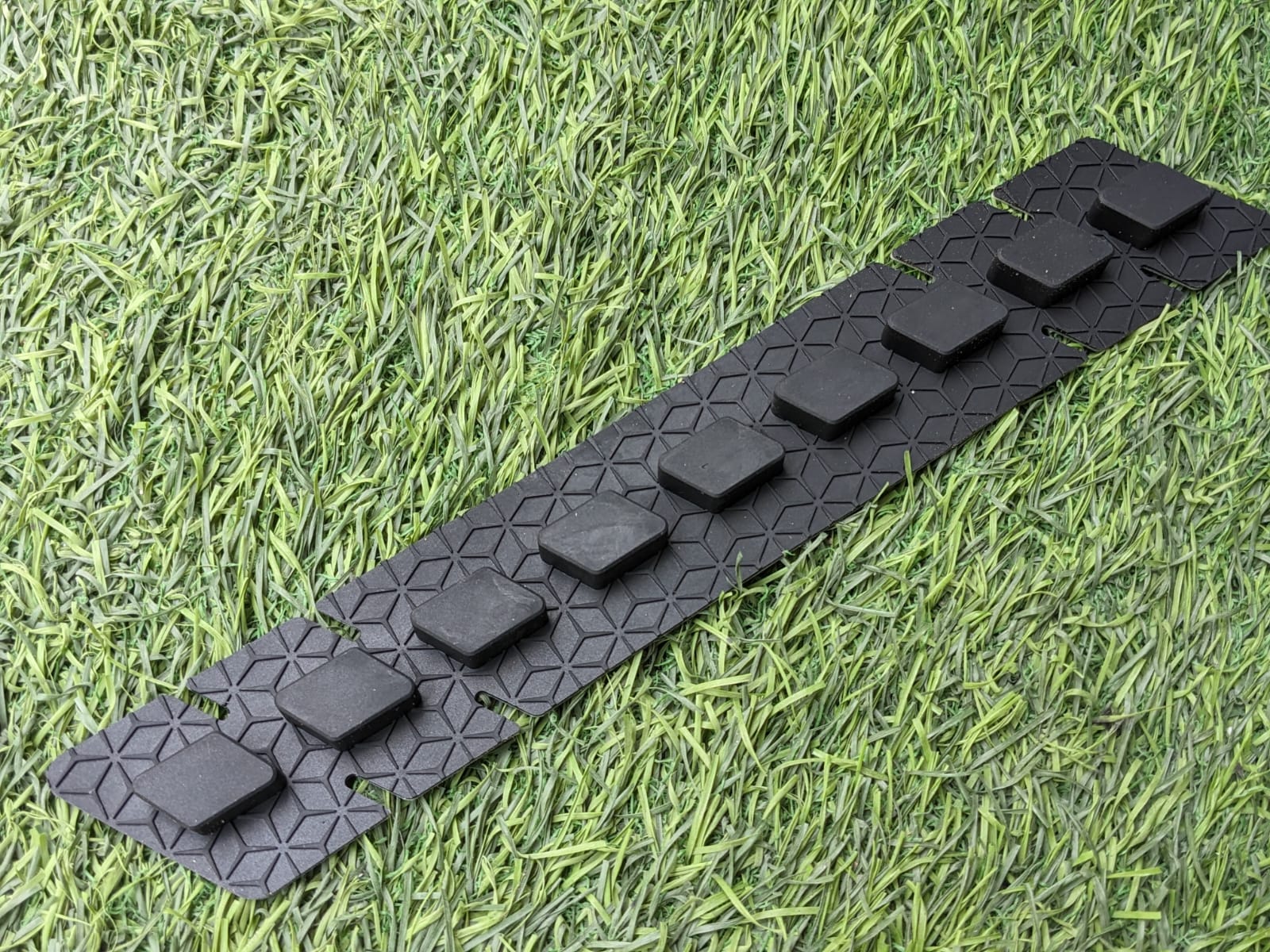 CHAIN PROTECTOR Da Bomb