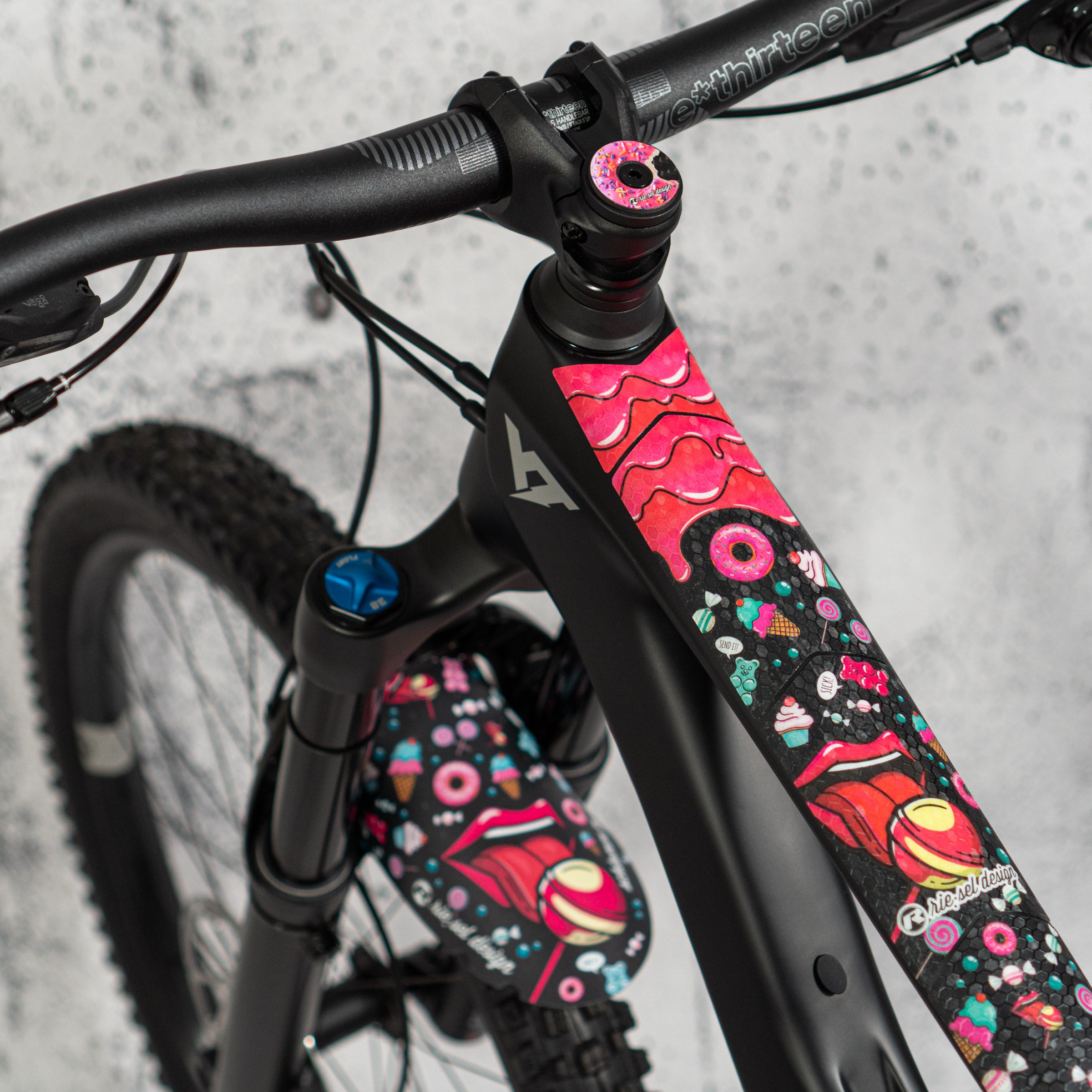 FRAME:TAPE 3000 CANDY