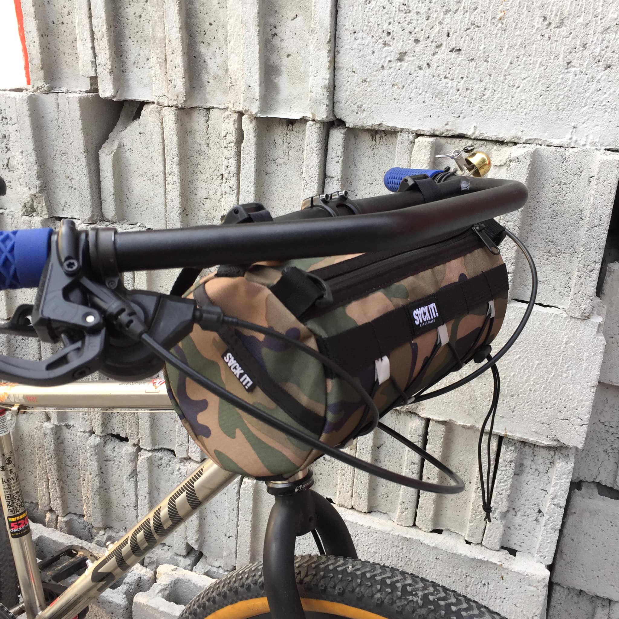 LUMPIA HANDLE BAR BAG